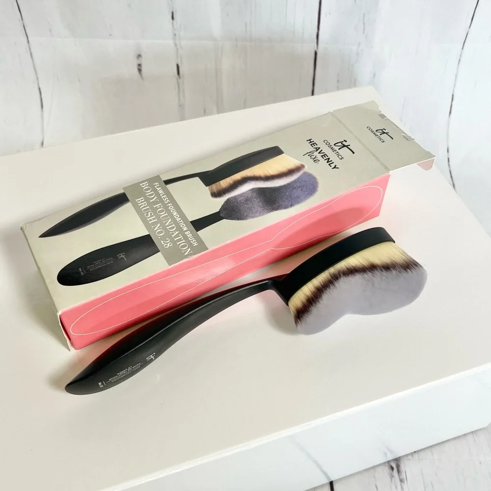 IT Cosmetics Heavenly Luxe Body Foundation Brush #28